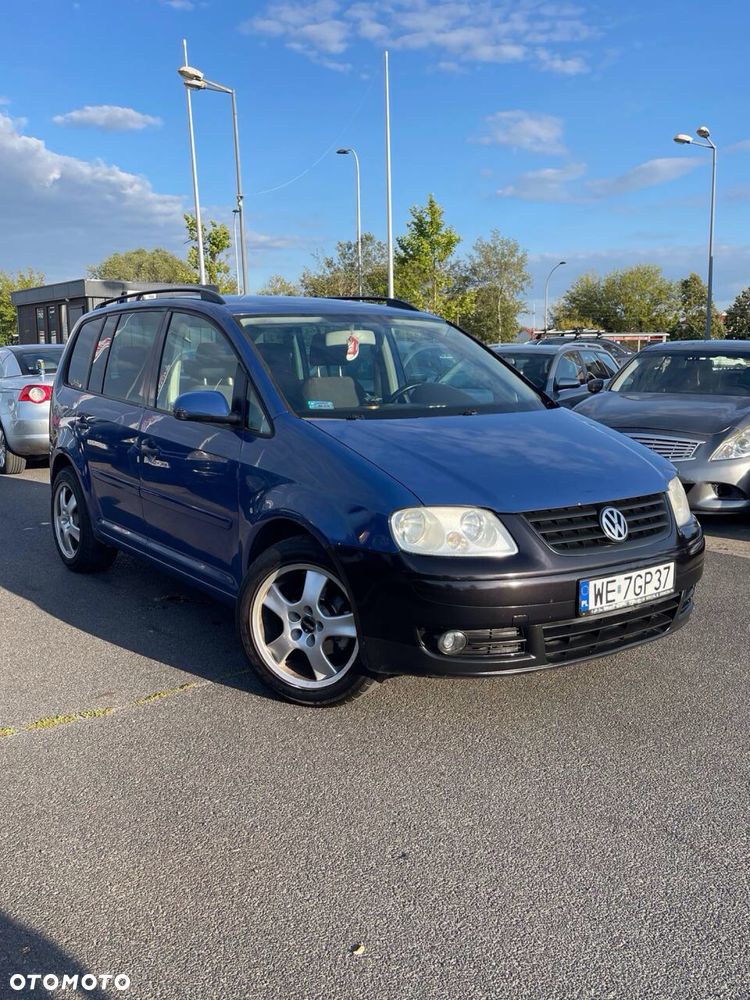 Volkswagen Touran - 3