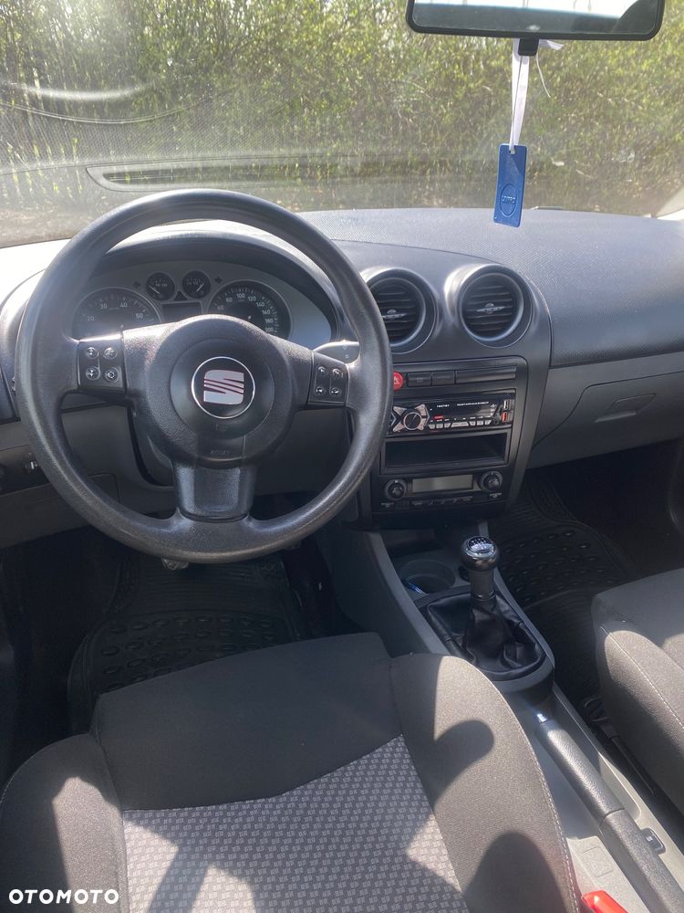 Seat Ibiza 1.4 16V Style - 7
