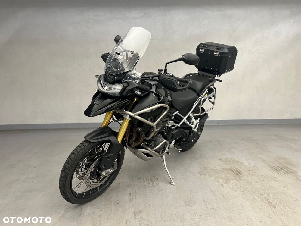 Triumph Tiger - 2