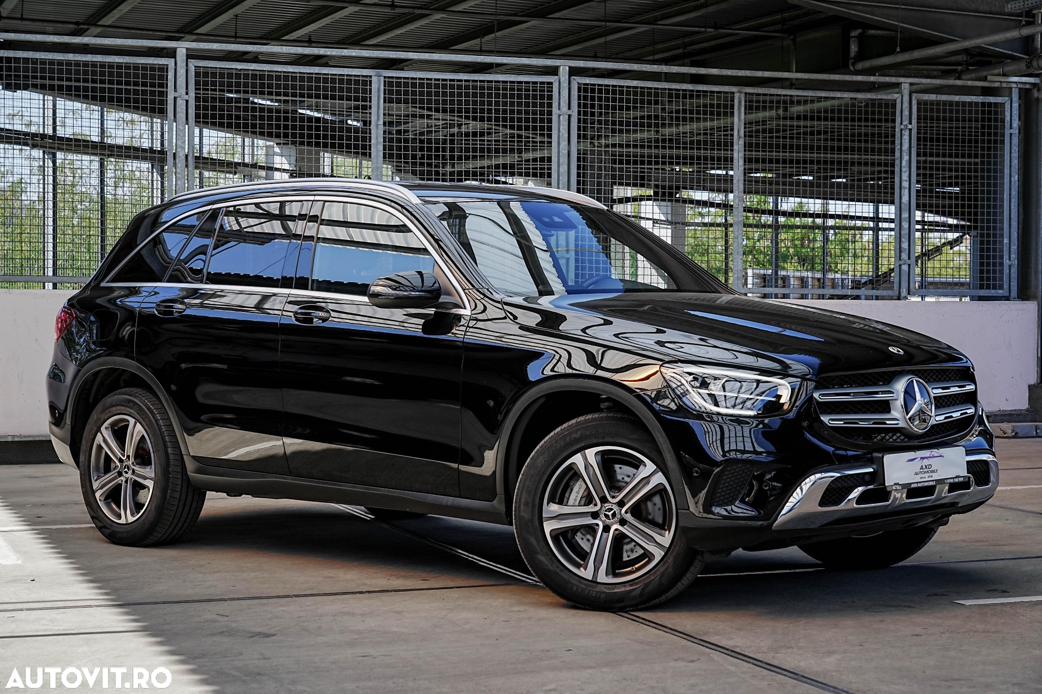 Mercedes-Benz GLC - 23