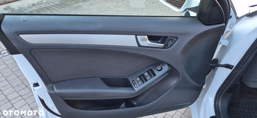 Audi A4 Avant 2.0 TDI - 12