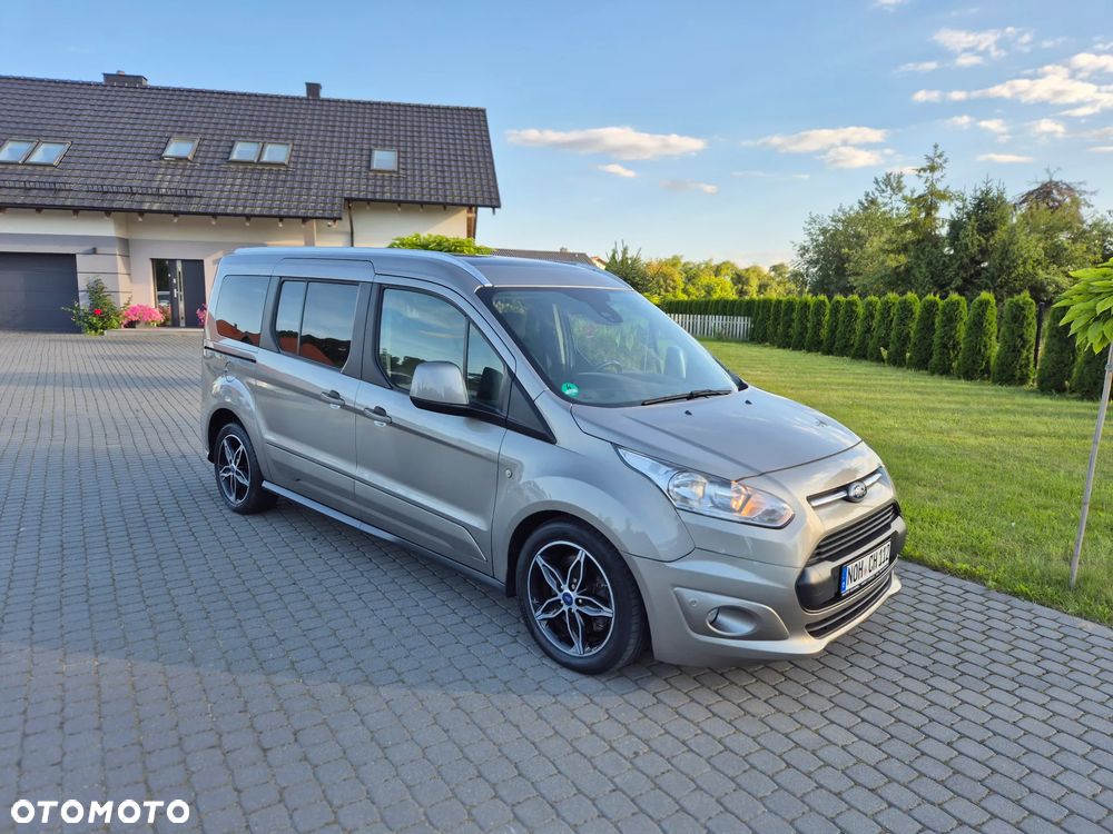 Ford Tourneo Connect Grand - 22