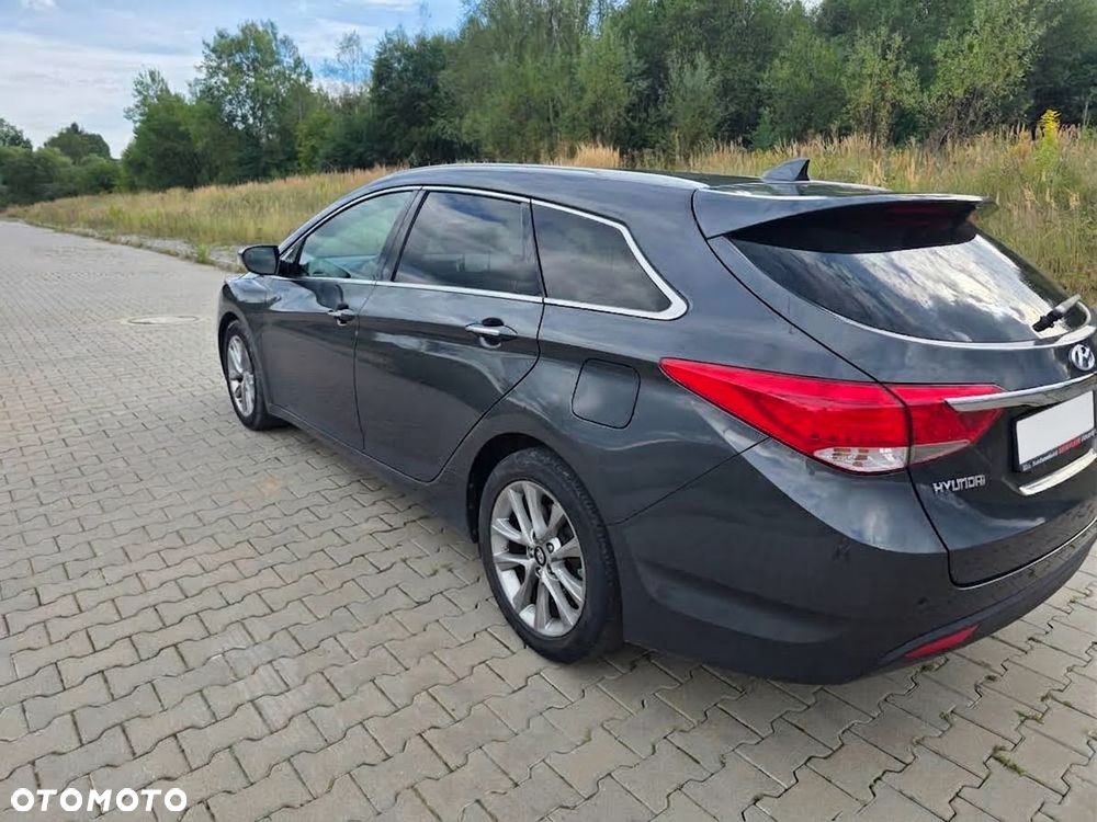 Hyundai i40 1.7 CRDi Comfort - 1