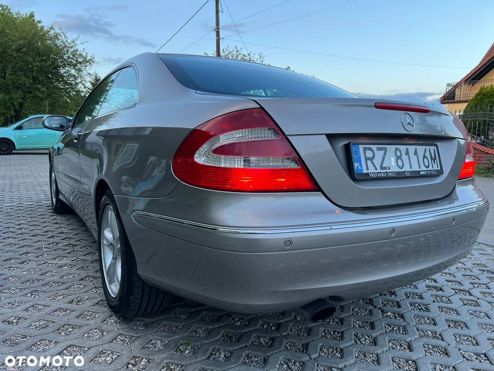 Mercedes-Benz CLK - 3