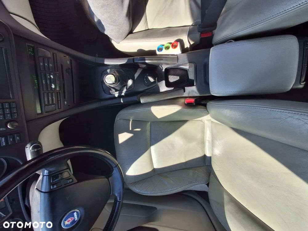 Saab 9-3 - 16