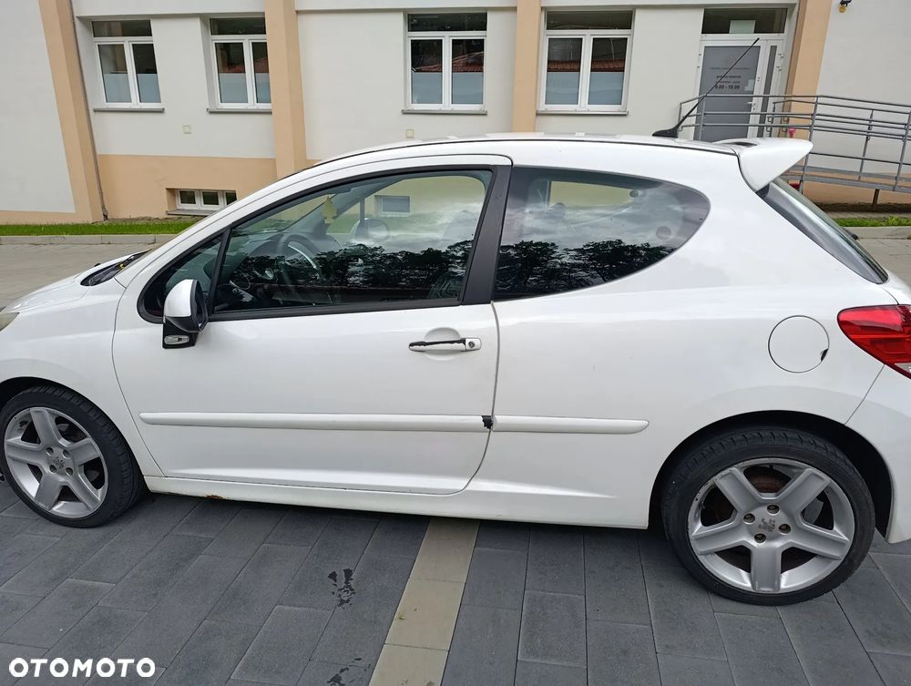 Peugeot 207 1.4 HDi Trendy - 4