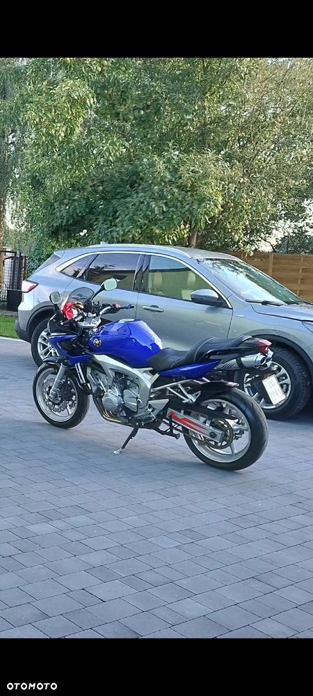 Yamaha FZ6 - 2