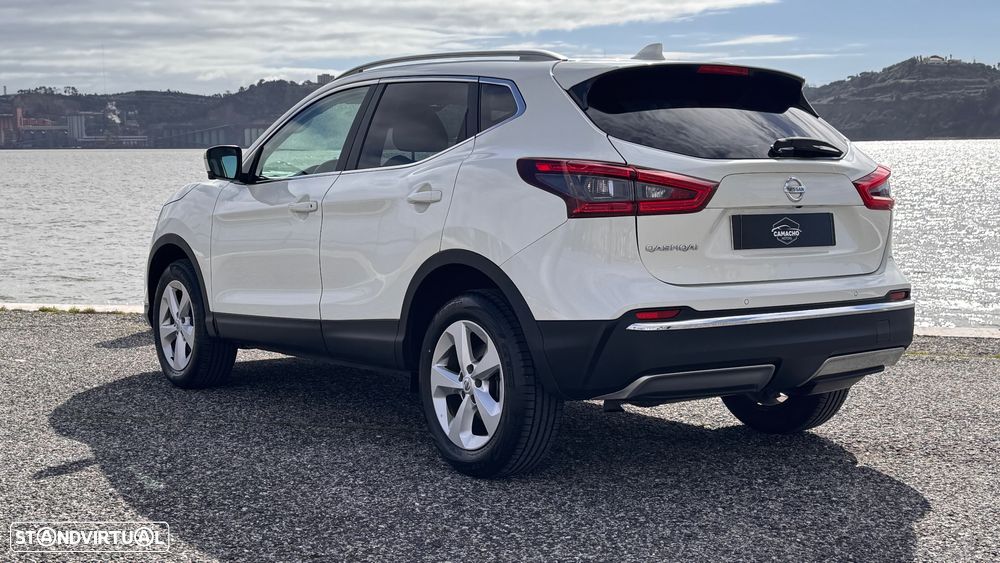 Nissan Qashqai 1.5 dCi N-Connecta - 11