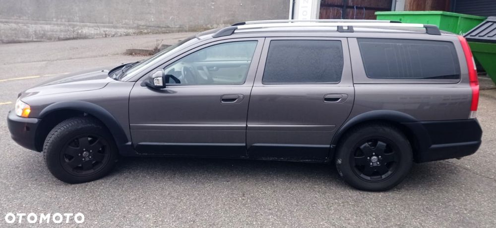 Volvo XC 70 AWD Momentum - 8