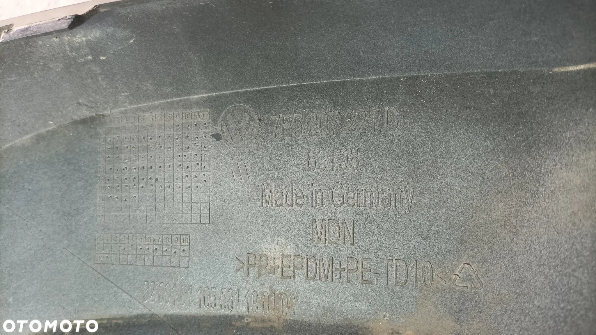ZDERZAK PRZEDNI PRZÓD - VW VOLKSWAGEN MULTIVAN T6 7E5 15-20 - 12