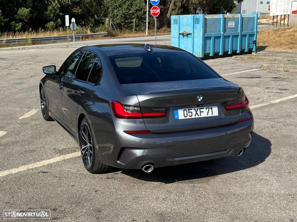 BMW 320 - 3