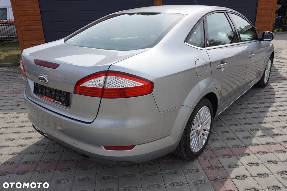 Ford Mondeo 2.0 Ghia X100 / X - 6