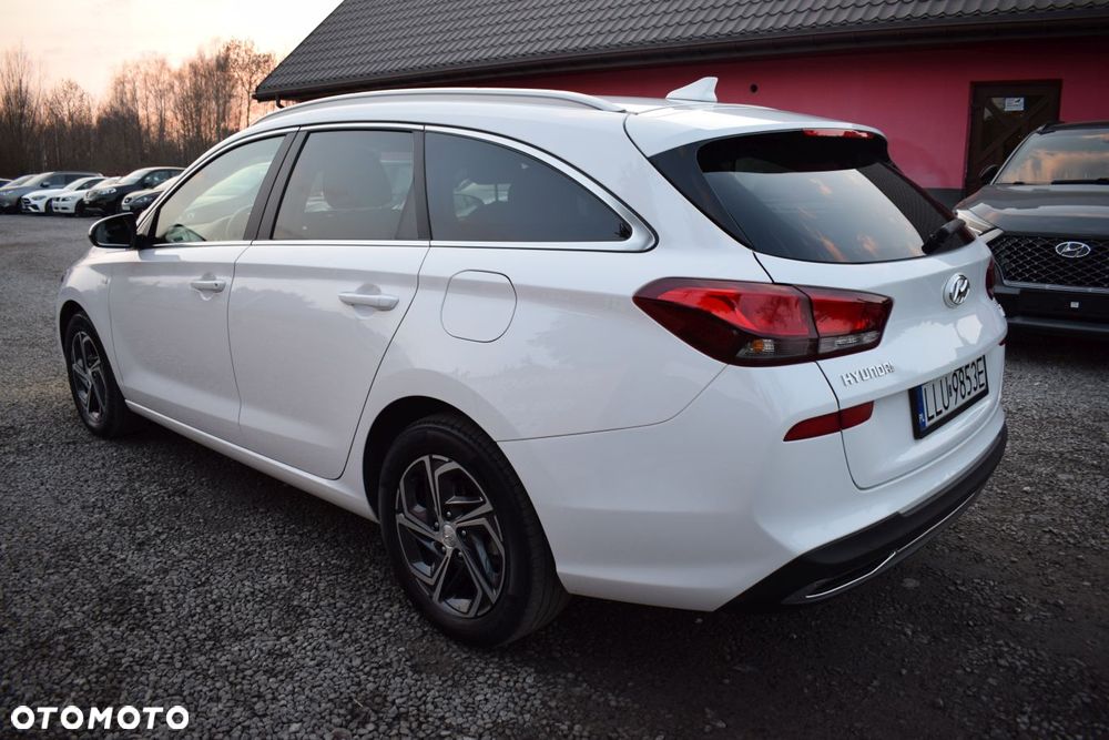 Hyundai i30 1.5 T-GDI 48V-Hybrid DCT Prime - 3