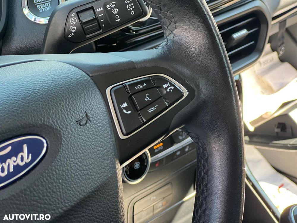 Ford EcoSport - 15