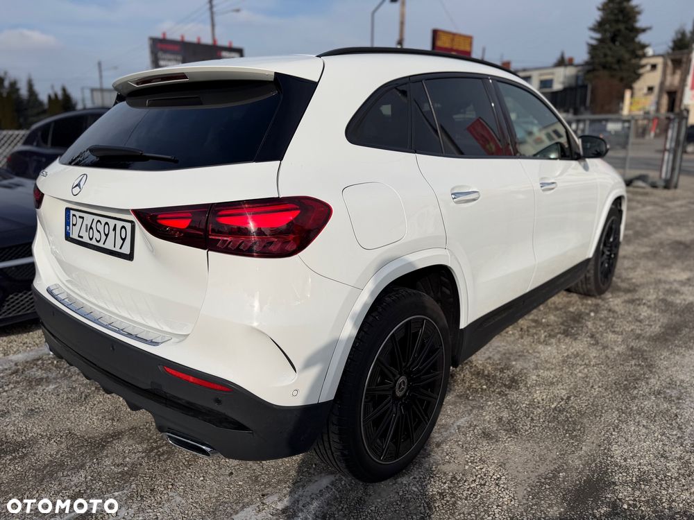 Mercedes-Benz GLA 250e AMG Line - 6