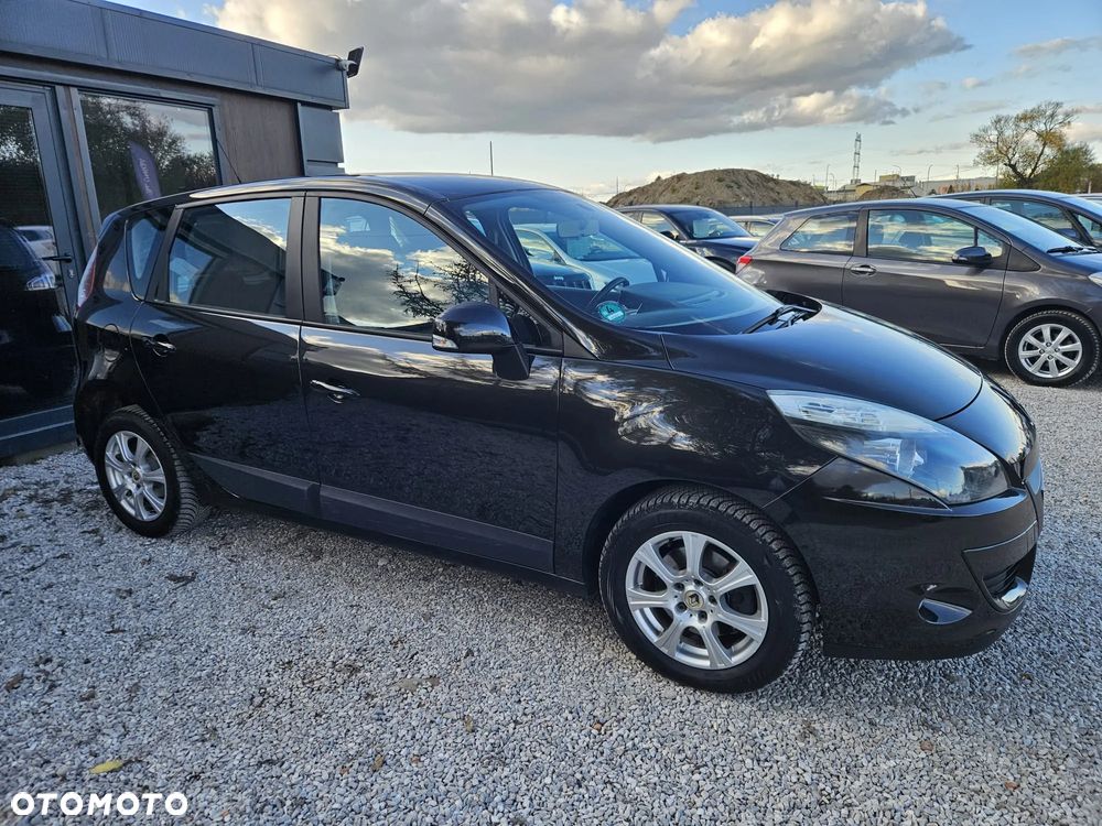 Renault Scenic 1.6 16V Expression - 10
