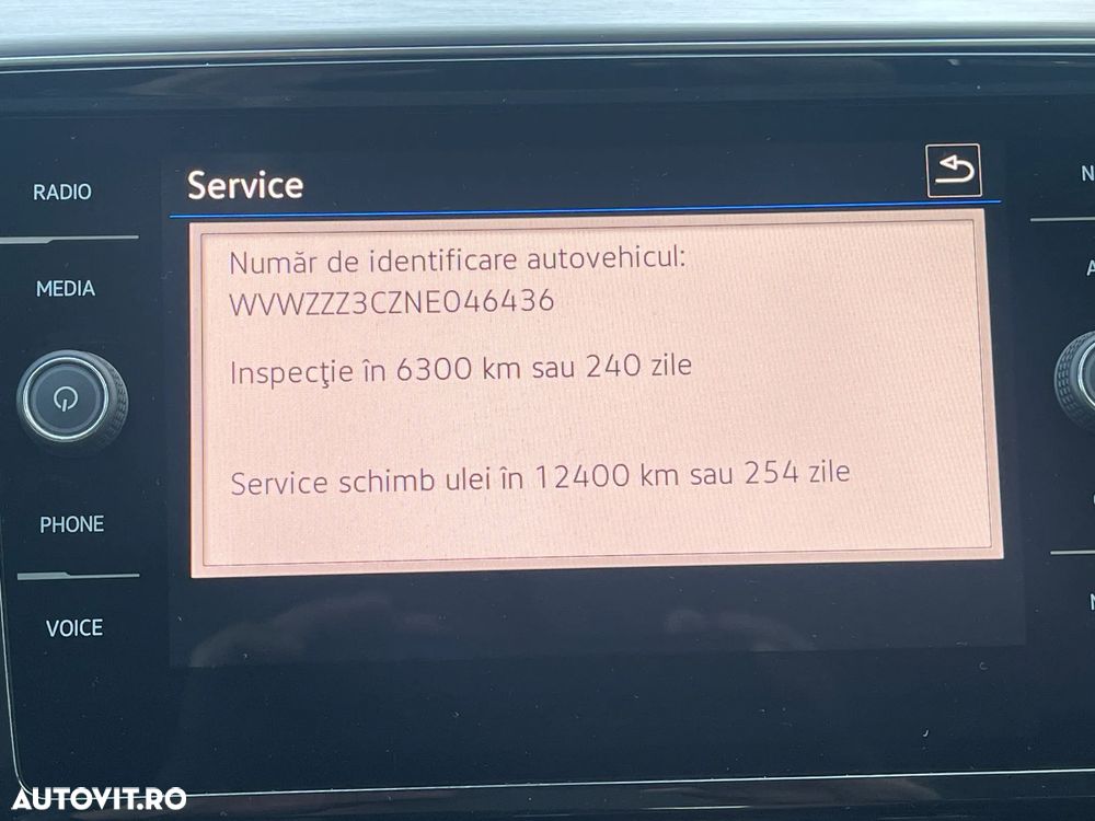 Volkswagen Passat 2.0 TDI DSG Highline - 23