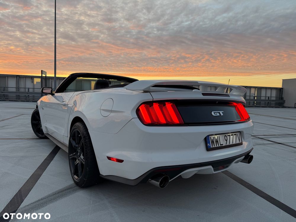 Ford Mustang - 9