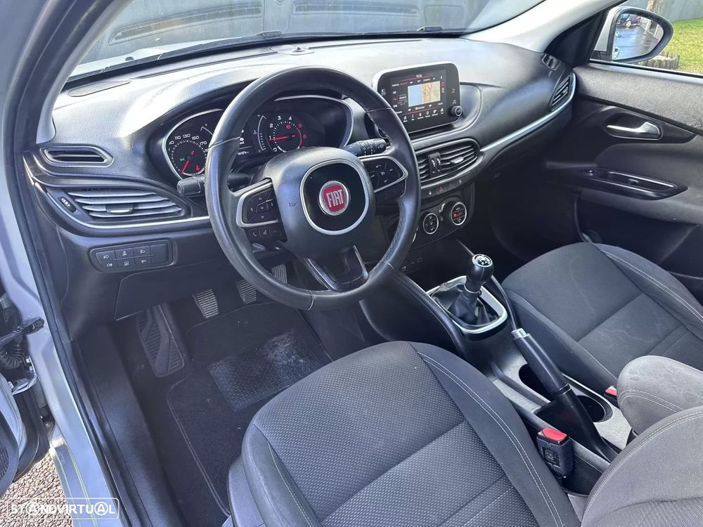 Fiat Tipo 1.3 M-Jet Lounge Tech - 22