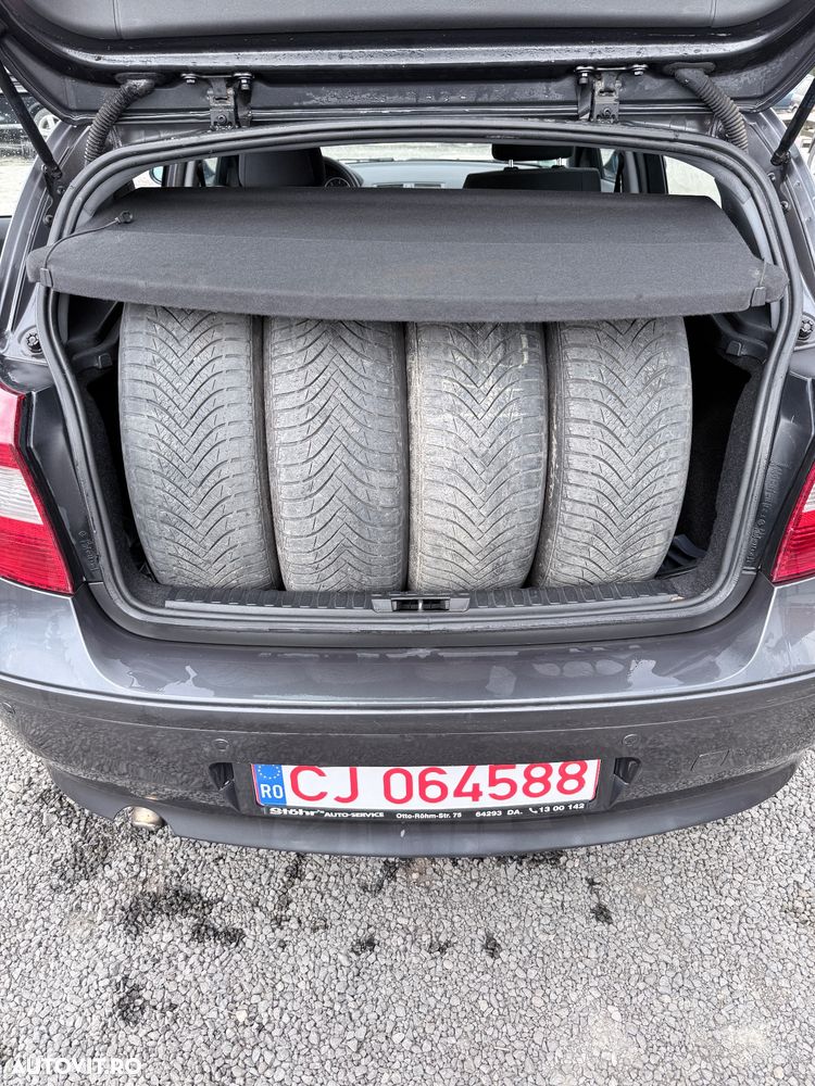 BMW Seria 1 118d - 9