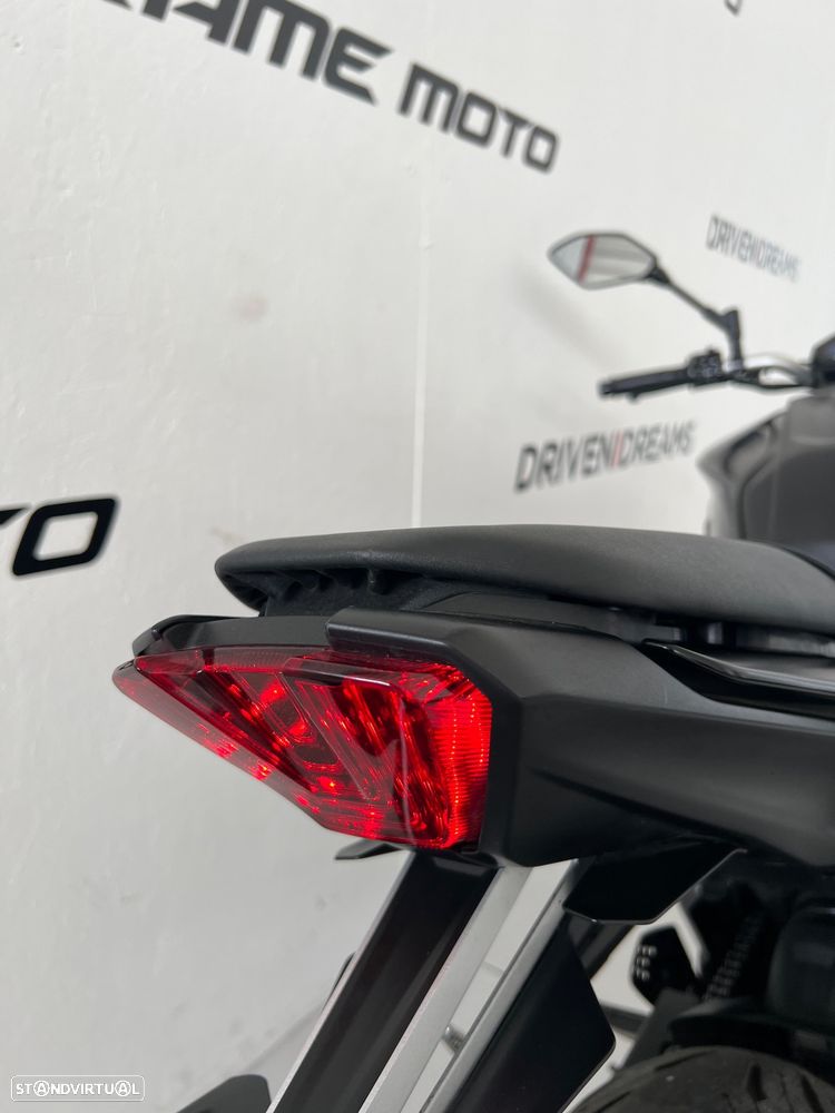 Yamaha MT-07 - 20