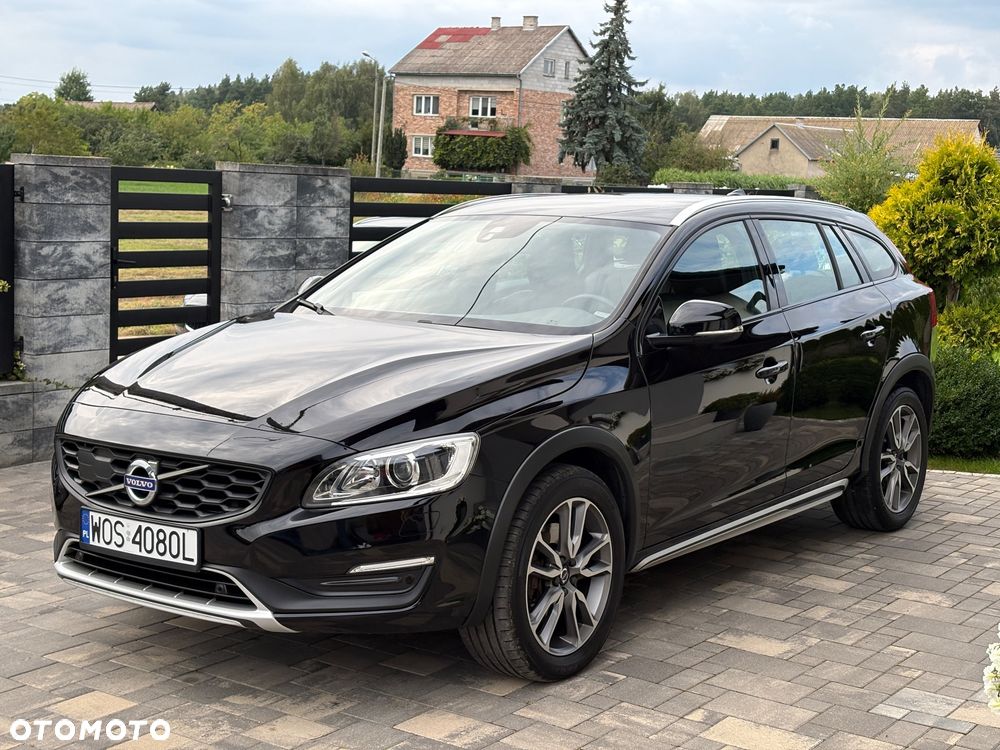 Volvo V60 Cross Country D3 Geartronic Summum - 23