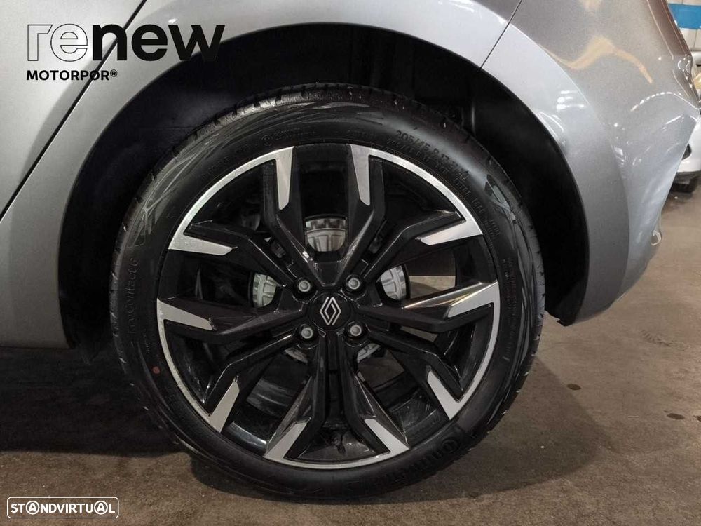 Renault Clio - 30