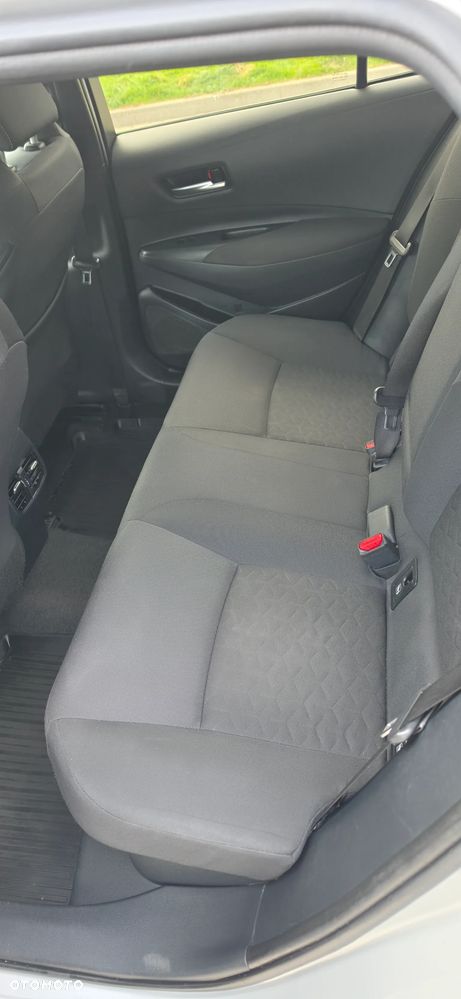 Toyota Corolla 1.8 Hybrid Comfort - 11