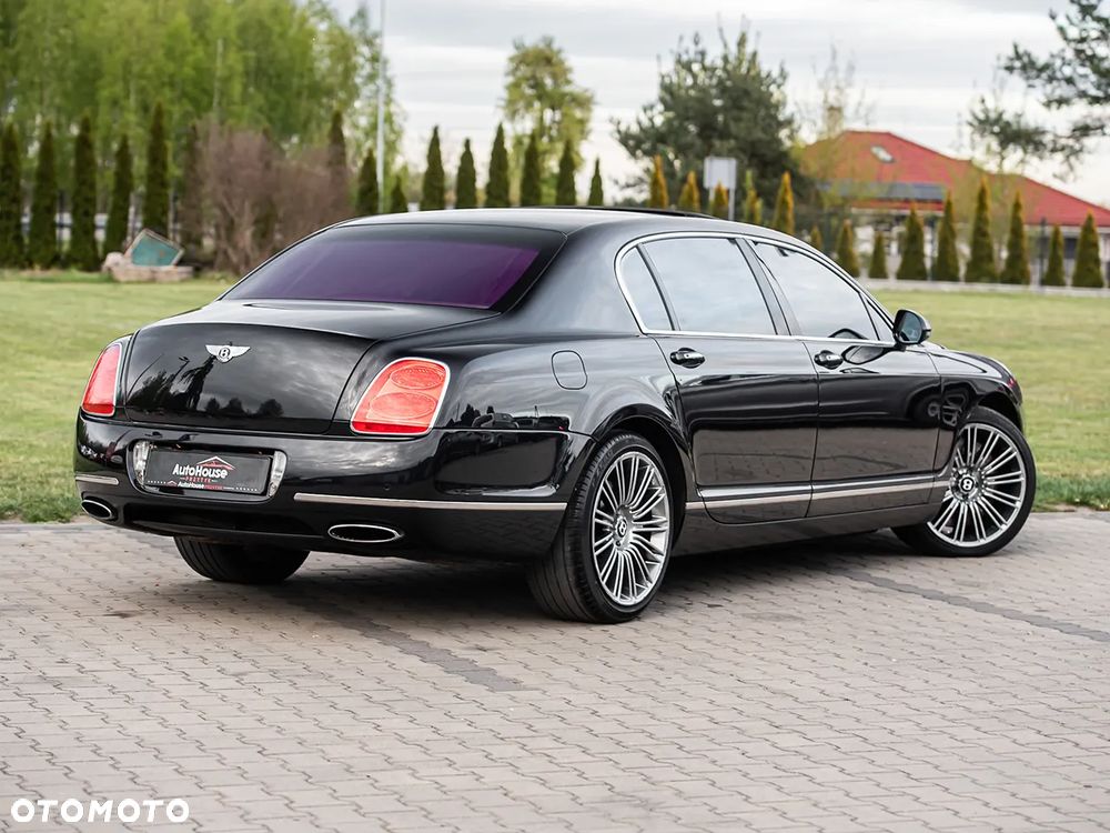 Bentley Flying Spur Mulliner - 11