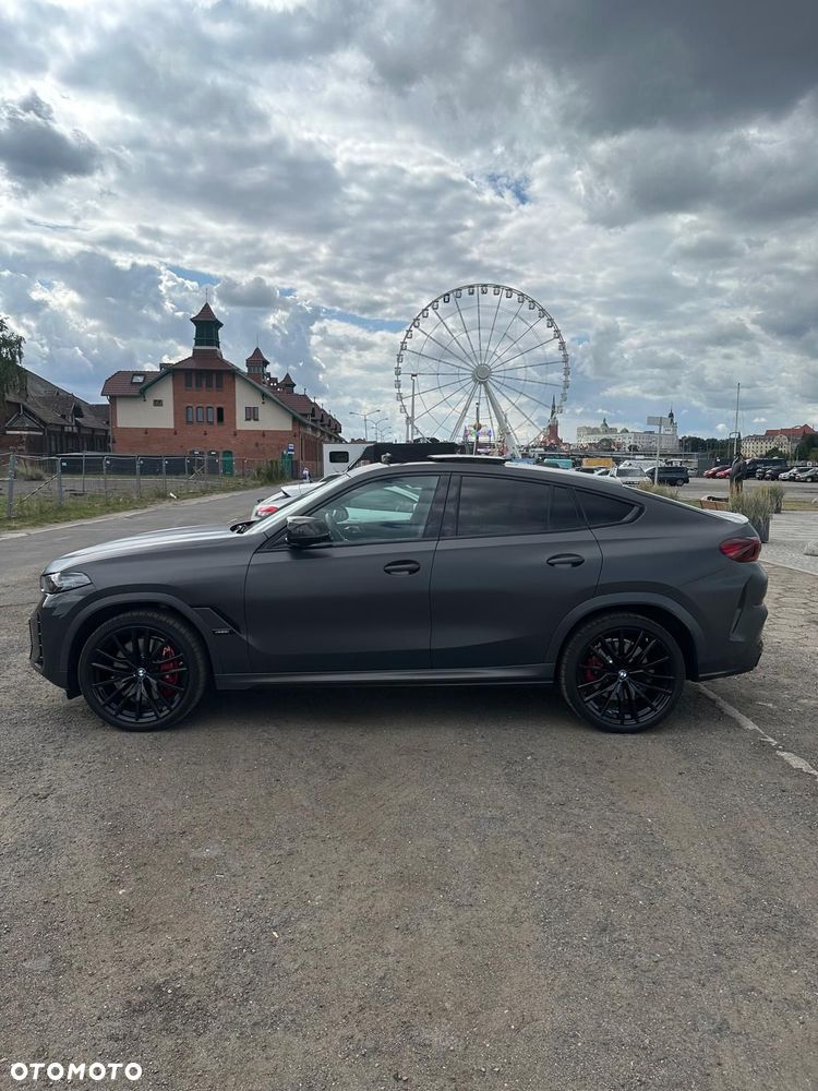 BMW X6 - 10