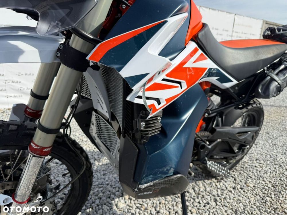 KTM Adventure 790 - 13