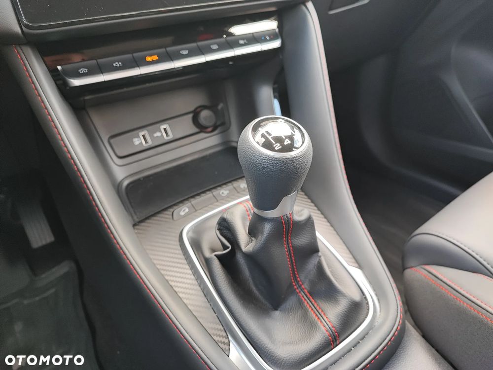 MG ZS 1.5 VTi-Tech Exclusive - 14