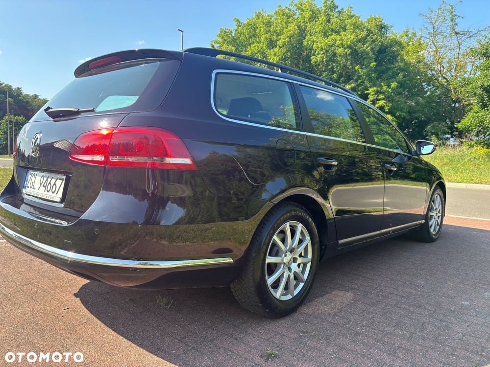 Volkswagen Passat 1.6 TDI Comfortline - 4