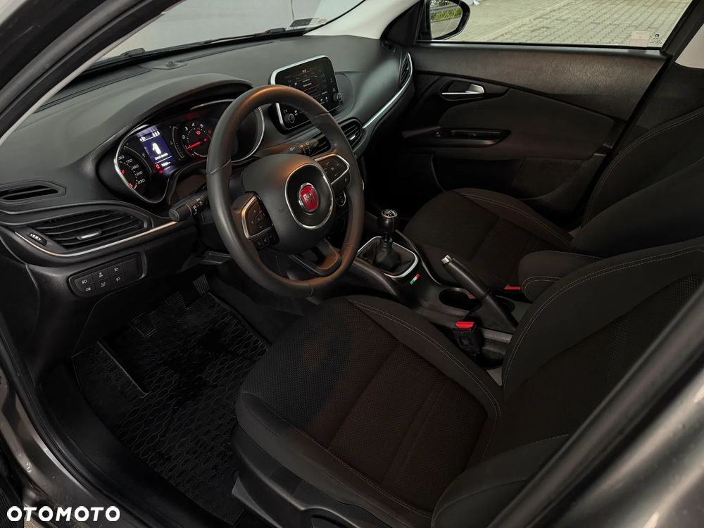 Fiat Tipo 1.4 16v Lounge EU6d - 8