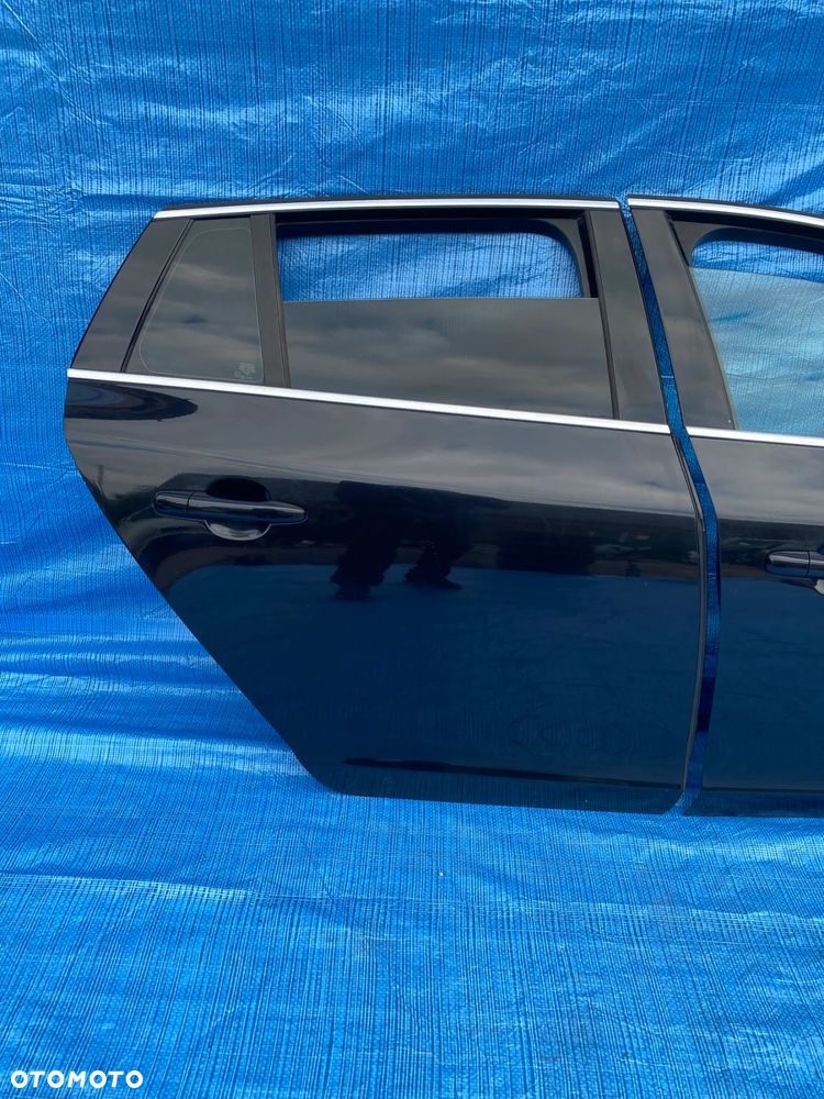 DRZWI PRAWE PRAWY PRZÓD PRZEDNIE VOLVO V60 2011-2018 CZARNE  452-26 - 5