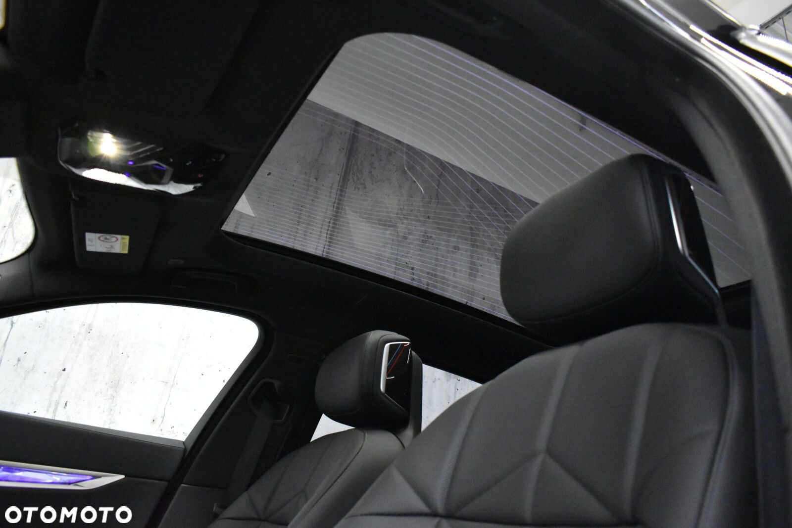 BMW Seria 7 - 21