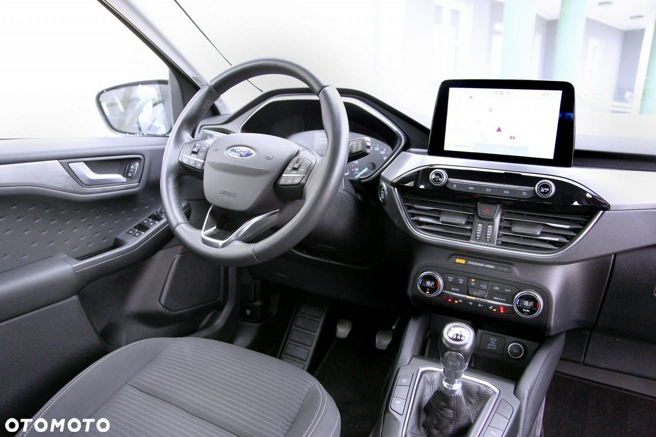 Ford Kuga - 16