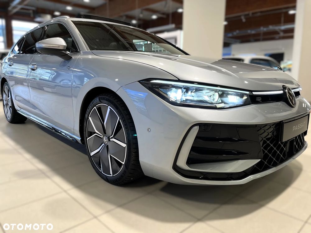 Volkswagen Passat Variant 2.0 TSI 4Mot R-Line DSG - 40