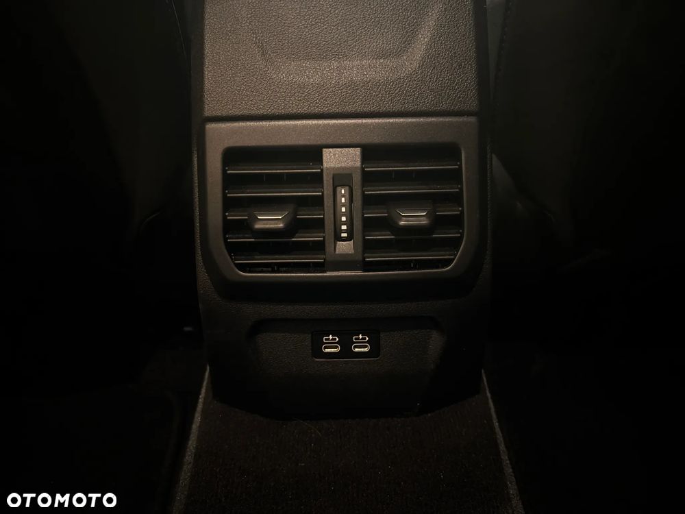 BMW Seria 1 - 23