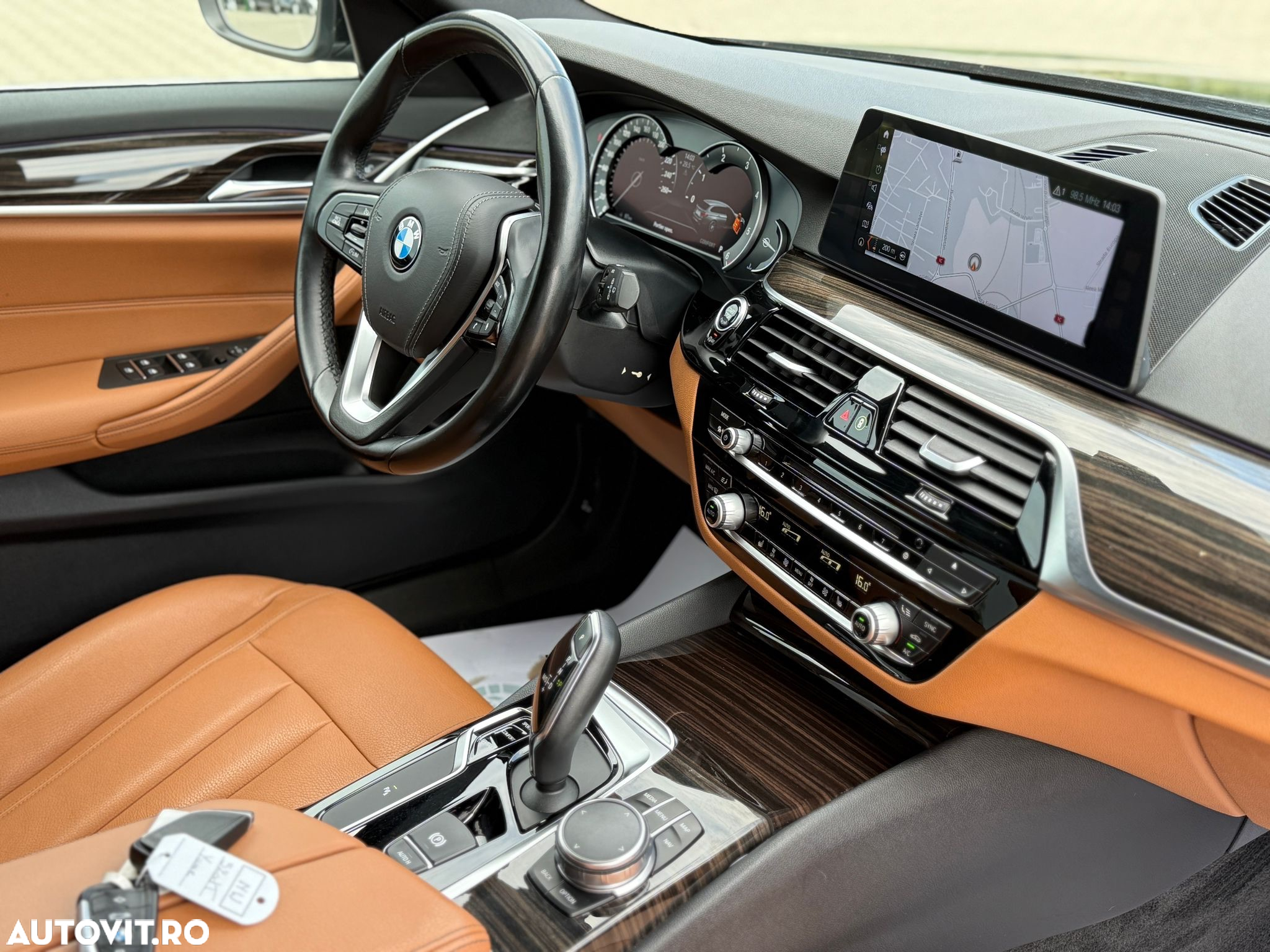 BMW Seria 5 520d Touring Aut. Luxury Line - 5