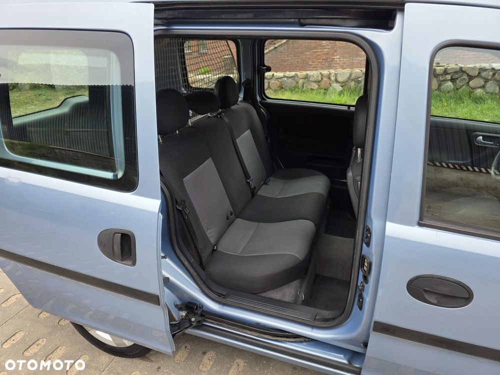 Opel Combo Tour - 13