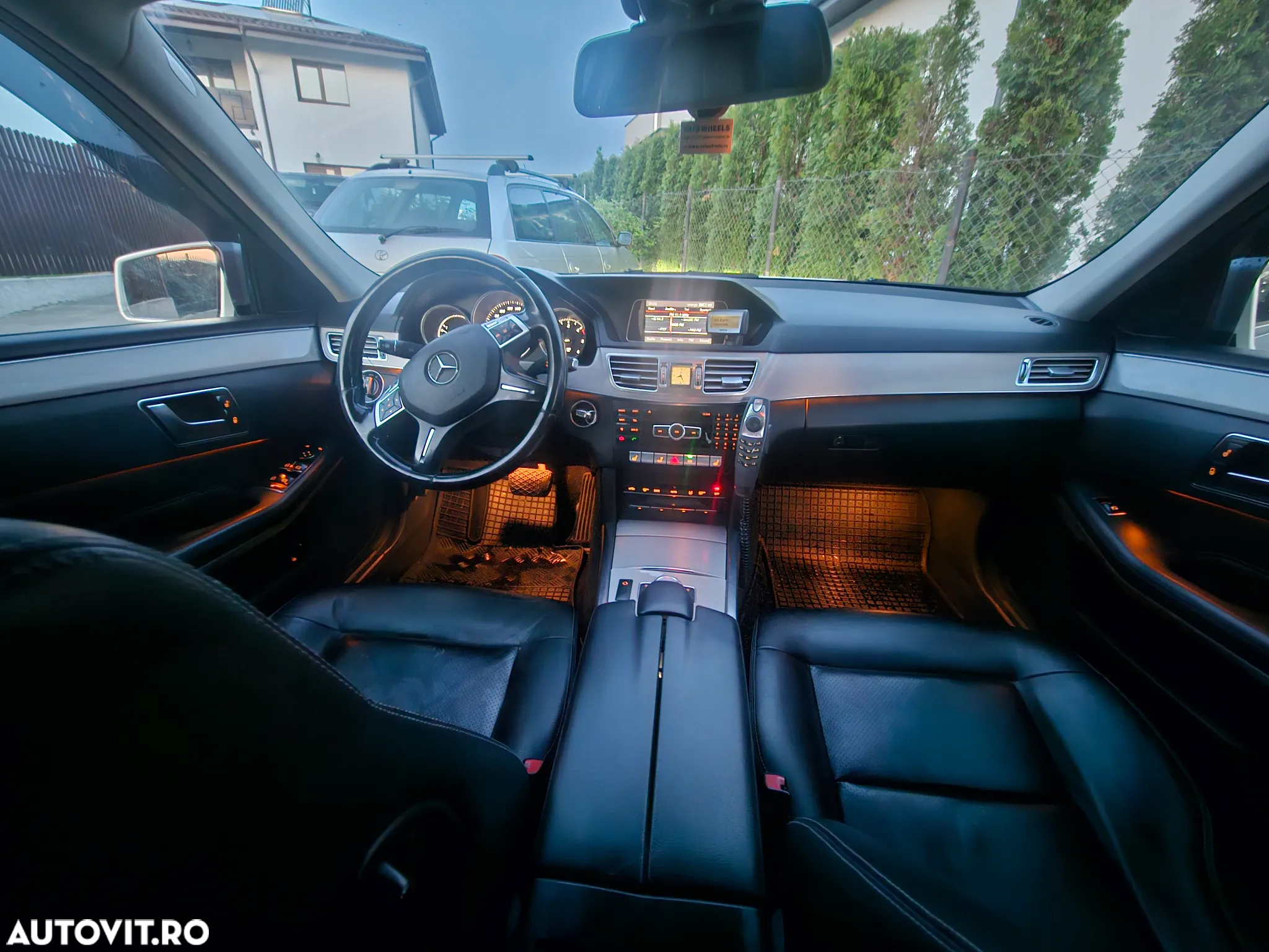 Mercedes-Benz E 200 CDI 7G-TRONIC Elegance - 12