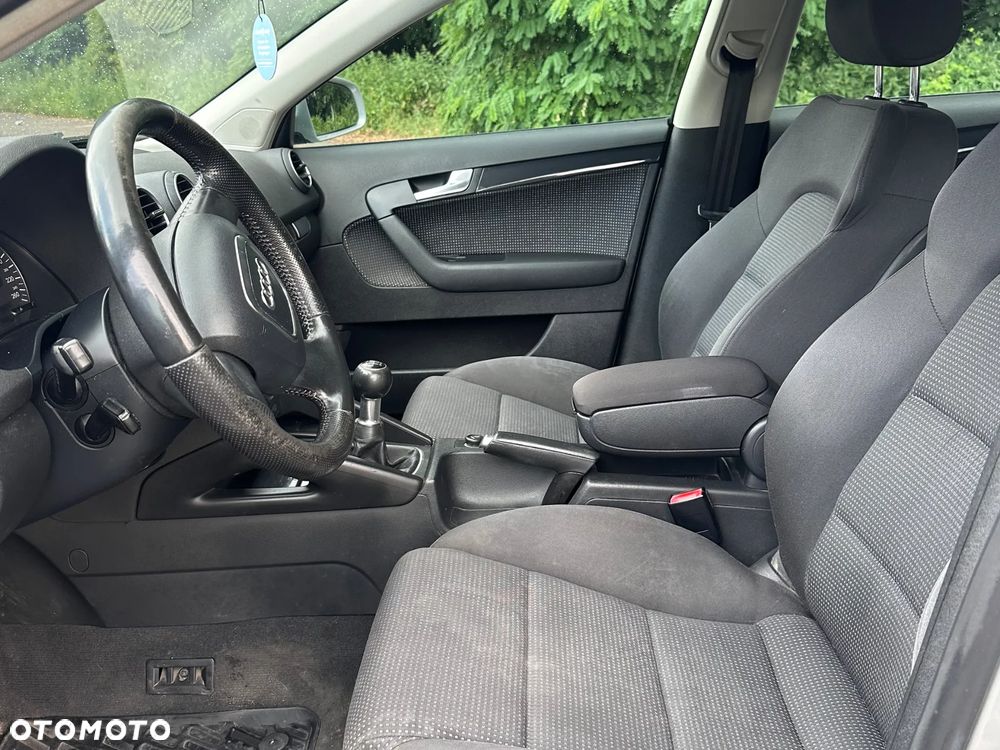 Audi A3 Sportback 2.0 TDI Ambiente - 18
