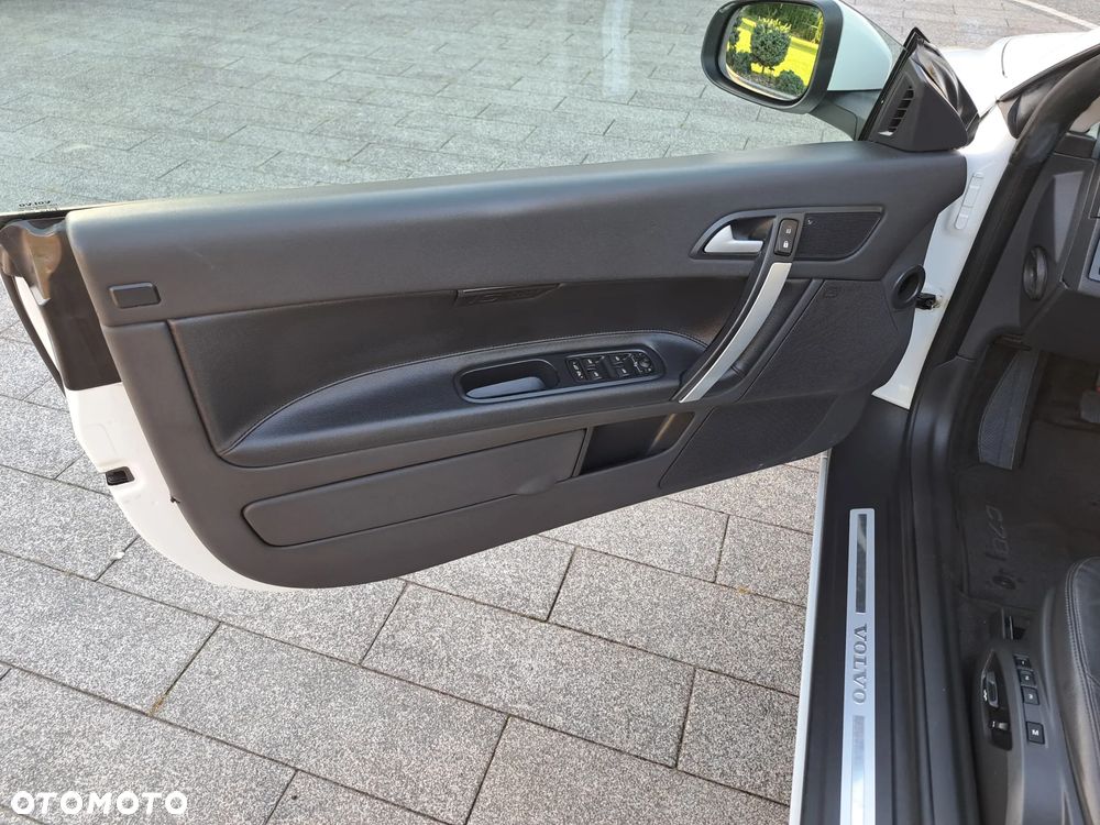 Volvo C70 - 14