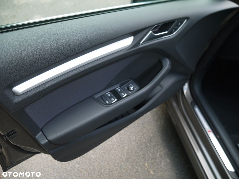 Audi A3 Sportback 2.0 TDI (clean diesel) S line Sportpaket - 15