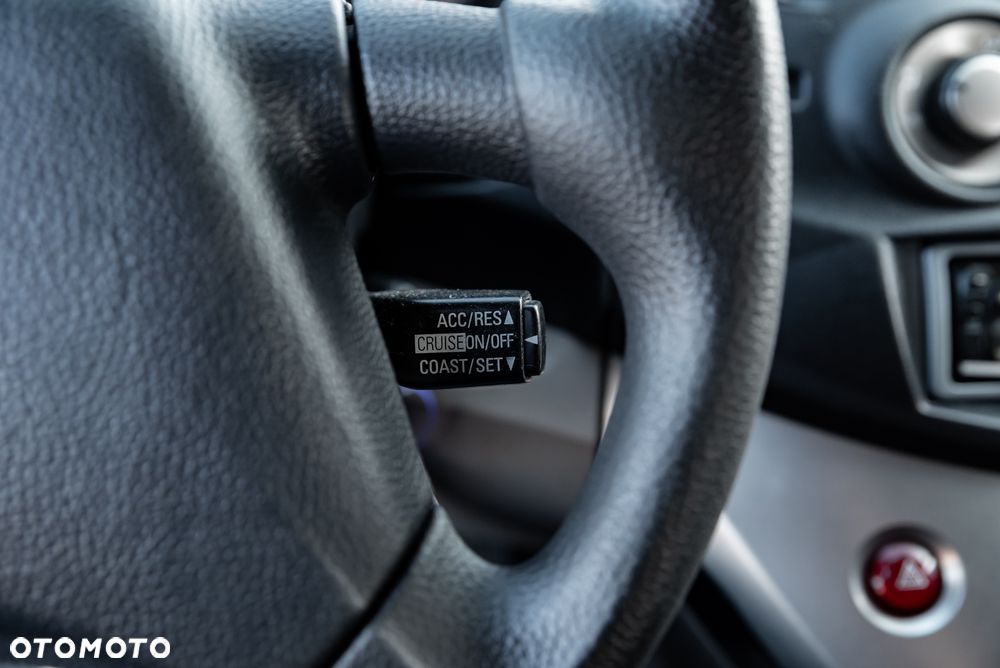 Mitsubishi Grandis 2.4 Invite - 32