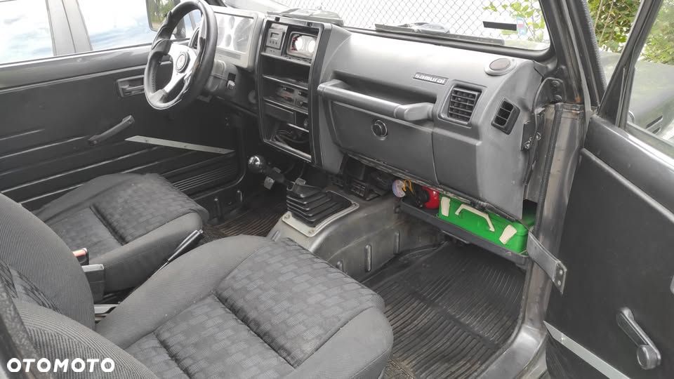 Suzuki Samurai - 7
