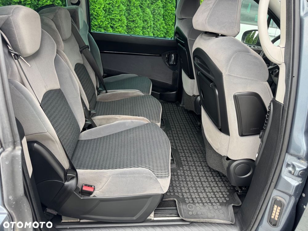 Citroën C8 2.0 HDi Style - 16