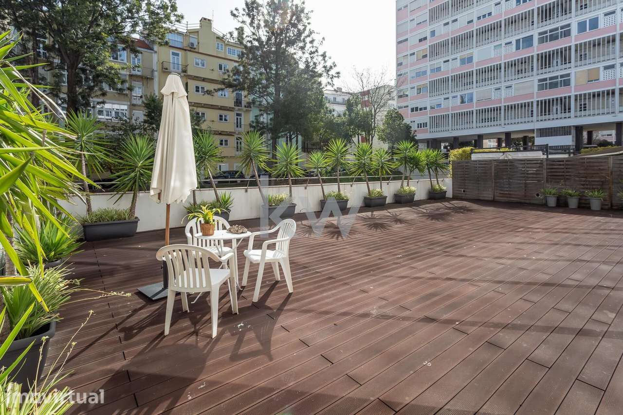 Exclusivo T3 Duplex na Avenida Infante Santo | Estrela - Grande imagem: 3/44