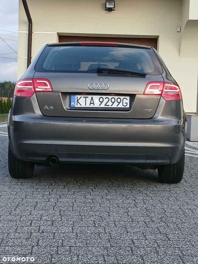 Audi A3 Sportback 1.6 TDI DPF Ambition S tronic - 2